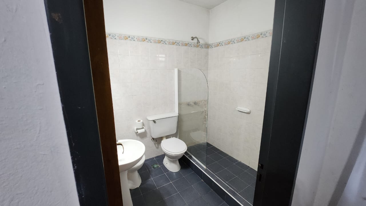 foto del baño de la habitacion numero 3